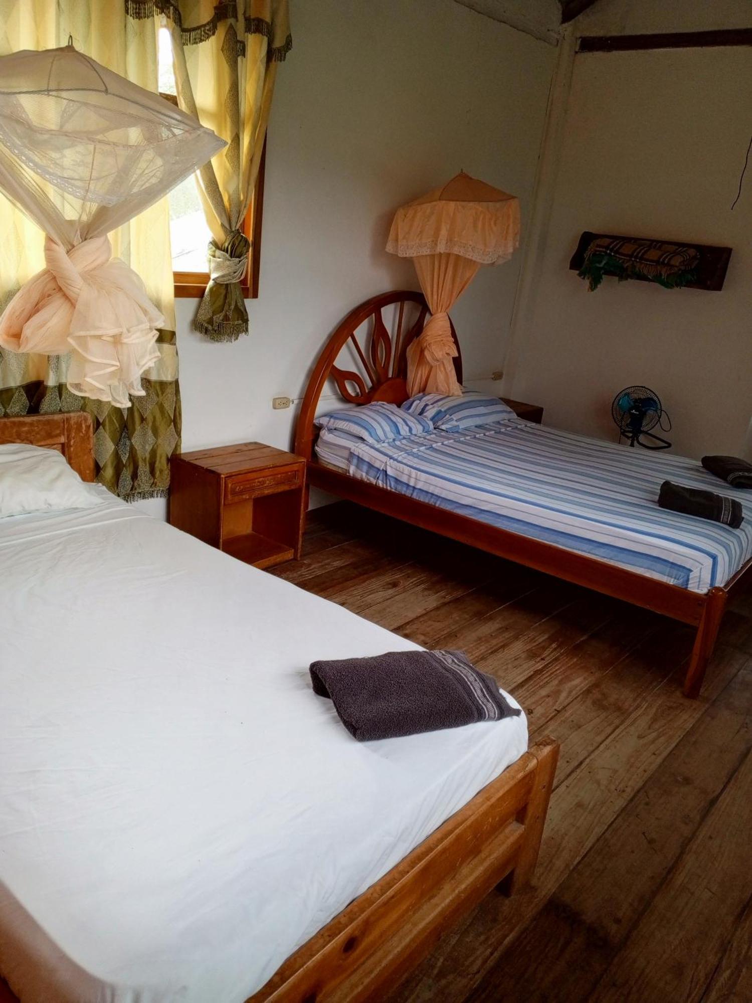Bed And Breakfast Puerto Lopez Exterior photo